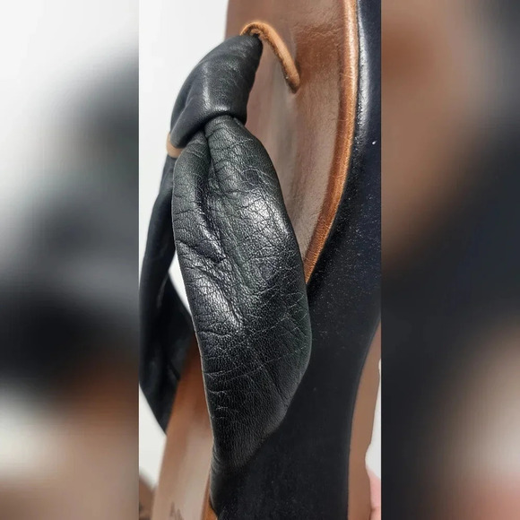 Miz Mooz Inuovo Leather Thong Sandals Black Wedge Heel Size EUR 41 US 9.5-10 - Picture 11 of 16